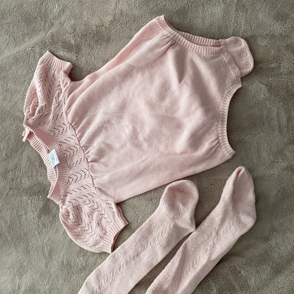 Baby girl knit pointelle bubble romper and matching knee high socks set 3-6m